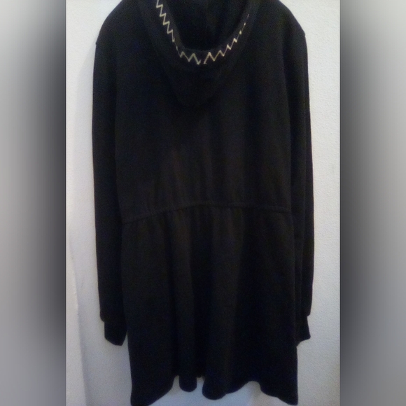 Solitaire Black Hoodie with Floral Embroidery Size L Bohemian - Picture 10 of 14